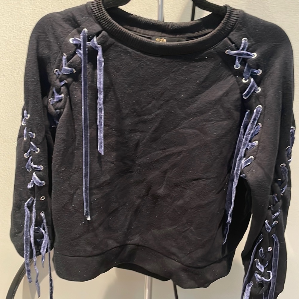 Maje Black Sweatshirt with Ribbon